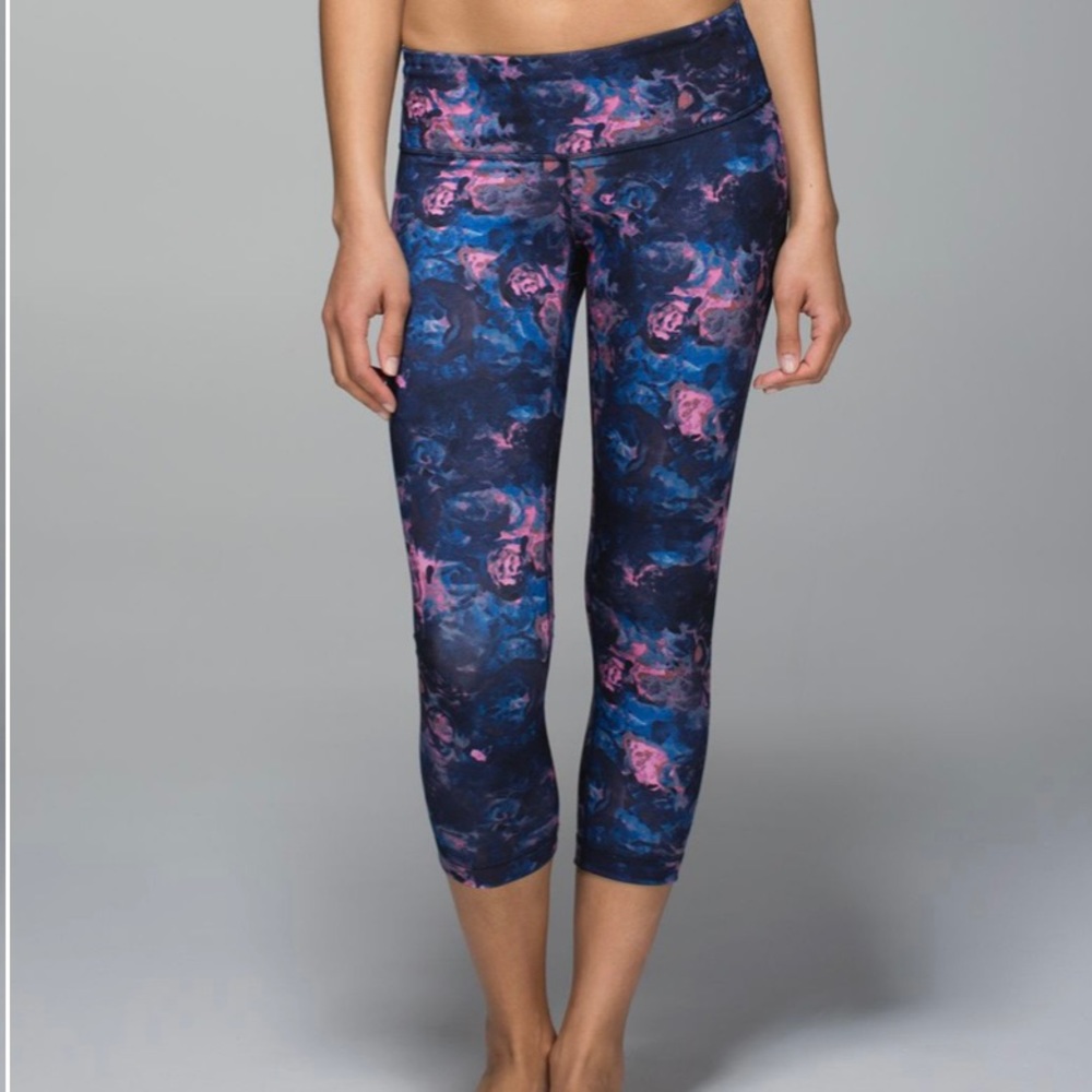 Lululemon Wunder Under Crop Legging